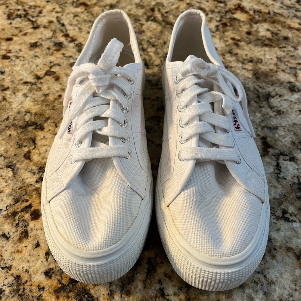 superga sneakers women’s Size 39.5 Platform Sneaker White EUC
